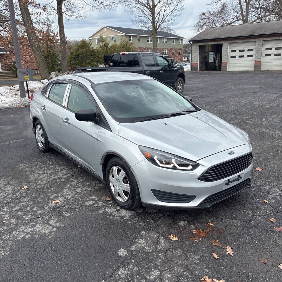 Used 2017 Ford Focus S FWD image 7