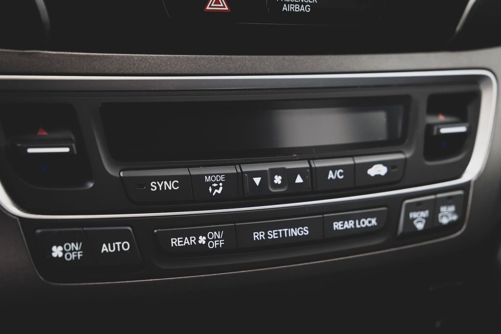 Used 2021 Honda Pilot Special Edition image 18