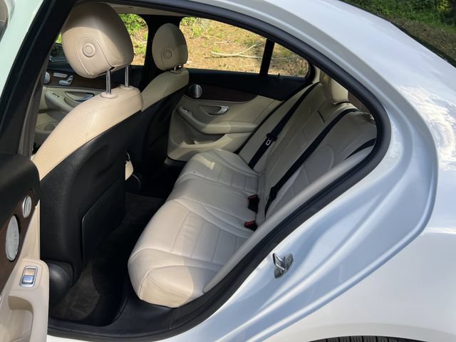 Used 2019 Mercedes-Benz C 300 4MATIC Sedan image 19