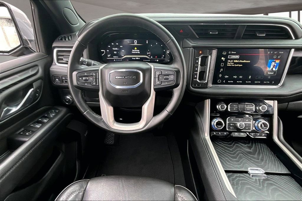 Used 2024 GMC Yukon XL Denali RWD image 8