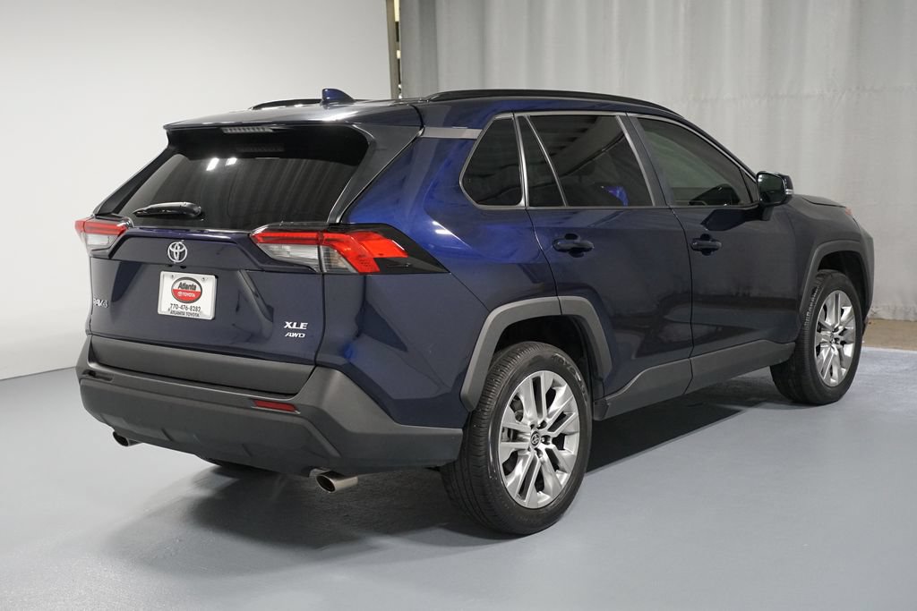 Used 2023 Toyota RAV4 XLE Premium AWD/4WD image 8
