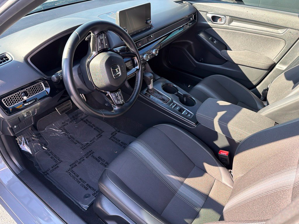 Used 2025 Honda Civic Sport image 9