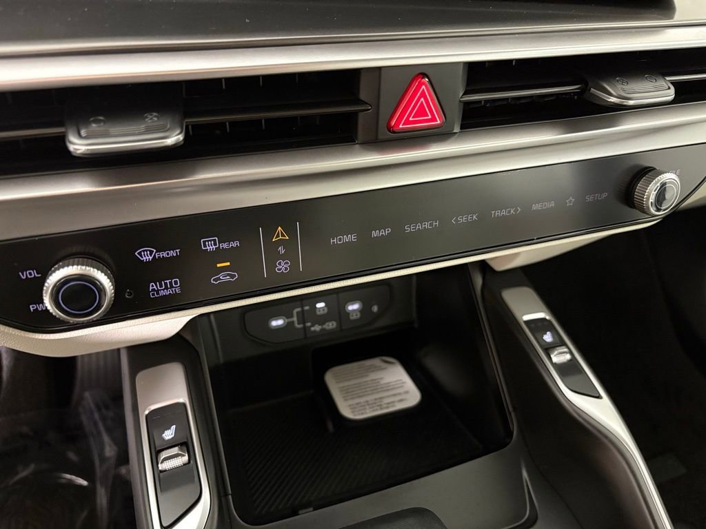 New 2026 Kia Sorento S image 28