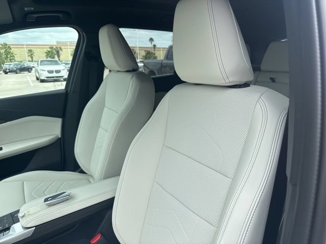 New 2026 BMW X1 xDrive28i w/ Technology Package AWD/4WD image 12