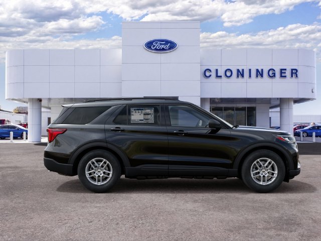 New 2027 Ford Explorer Active RWD image 5