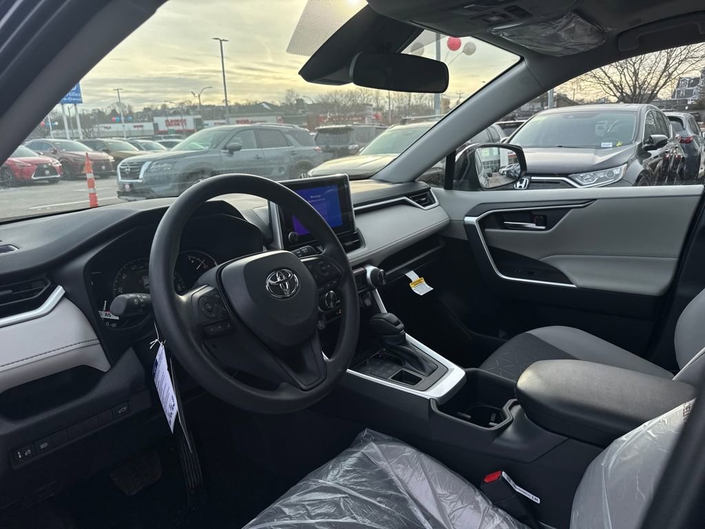 New 2025 Toyota RAV4 XLE image 17