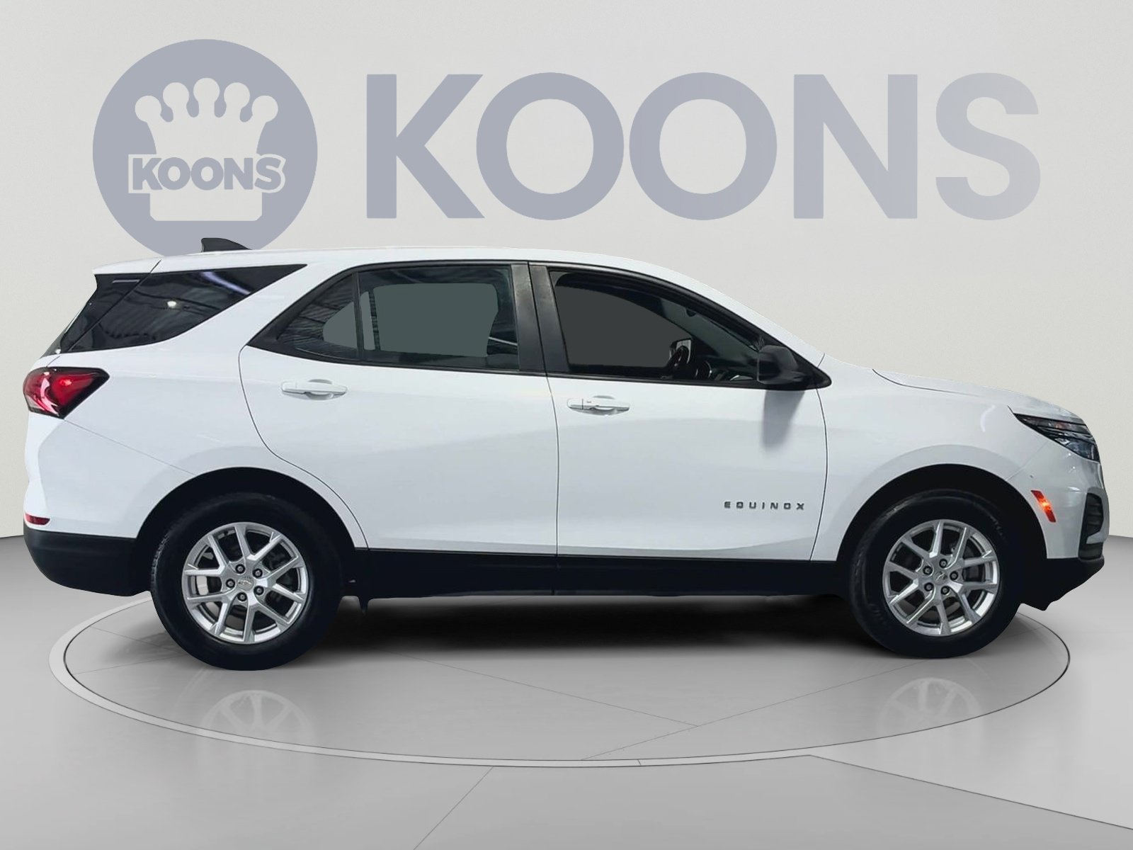 Used 2024 Chevrolet Equinox LS FWD image 12
