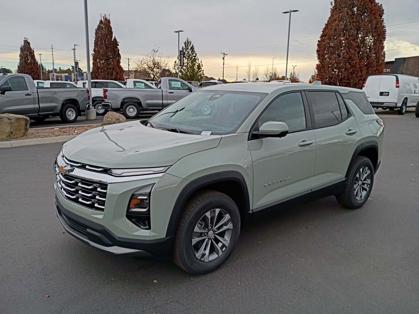 New 2026 Chevrolet Equinox LT w/ Convenience Package II image 15