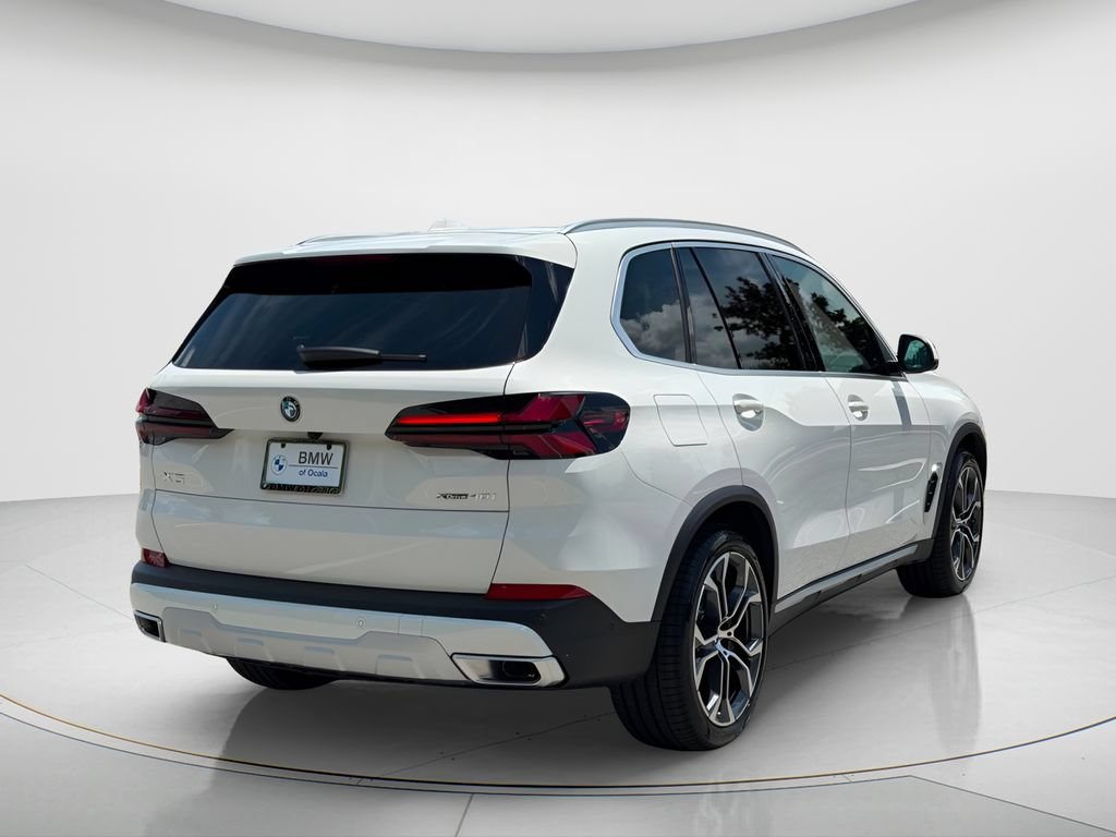 New 2026 BMW X5 xDrive40i w/ Climate Comfort Package AWD/4WD image 5