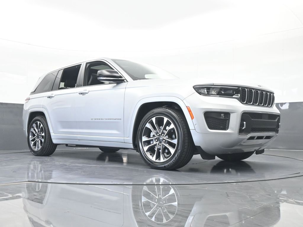 Used 2024 Jeep Grand Cherokee Overland w/ Luxury Tech Group IV image 70
