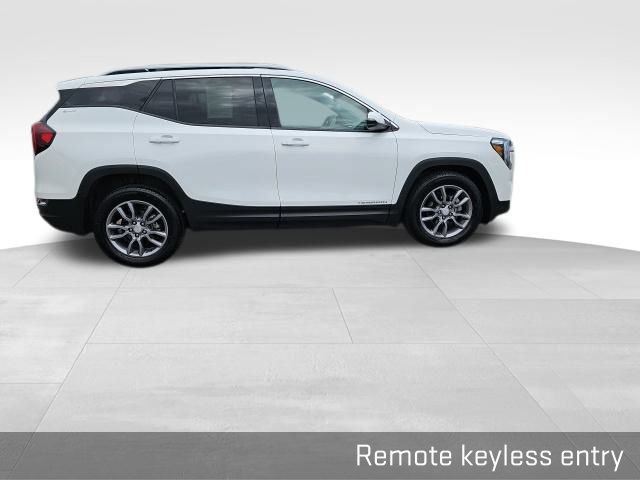 Used 2024 GMC Terrain SLT FWD image 27
