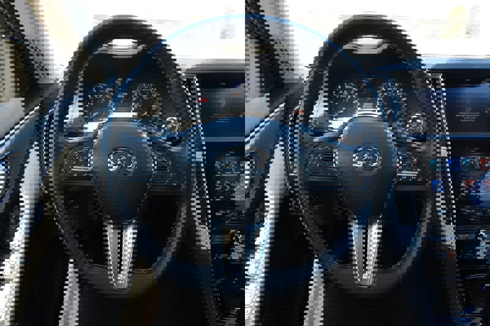 Used 2021 INFINITI Q50 Luxe image 9