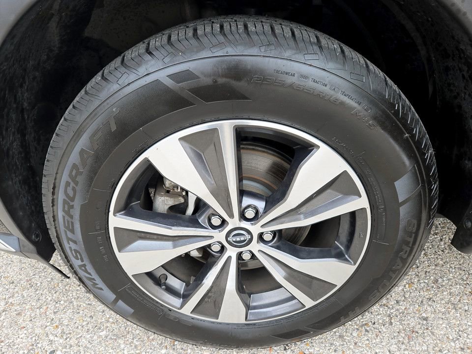 Used 2023 Nissan Murano SV image 36