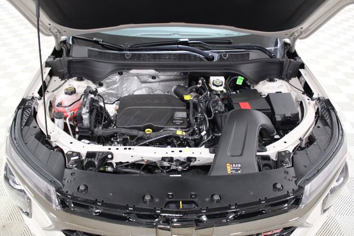 New 2026 Chevrolet Trax RS w/ Sunroof Package image 43