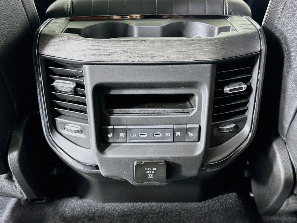 Used 2026 RAM 1500 Limited AWD/4WD image 27
