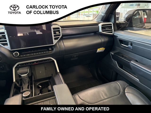 Used 2025 Toyota Tundra Platinum AWD/4WD image 19