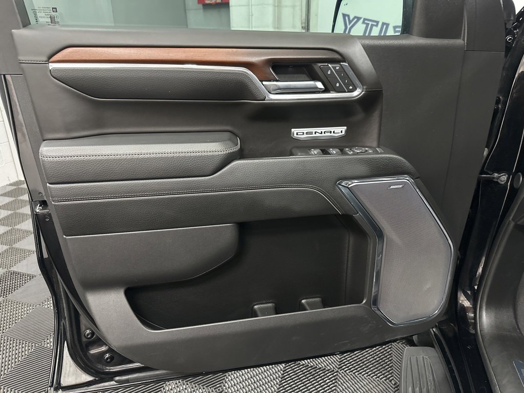 Used 2024 GMC Sierra 1500 Denali w/ Denali Carbonpro Edition image 19