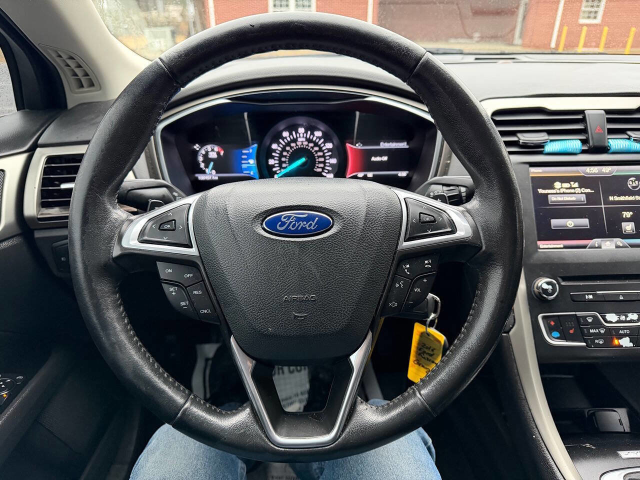 Used 2016 Ford Fusion SE w/ Equipment Group 202A FWD image 19