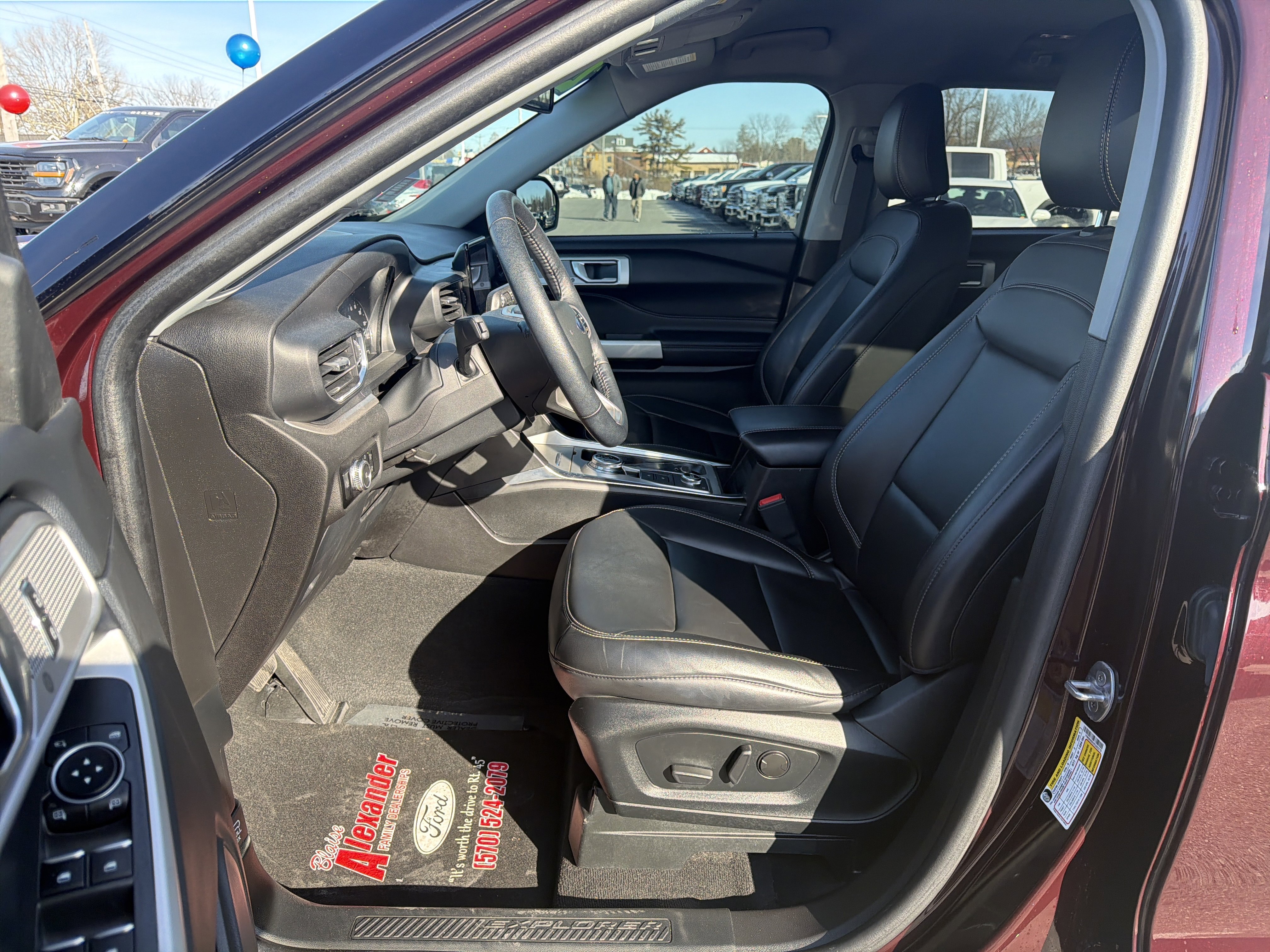 Used 2023 Ford Explorer XLT w/ Equipment Group 202A image 12