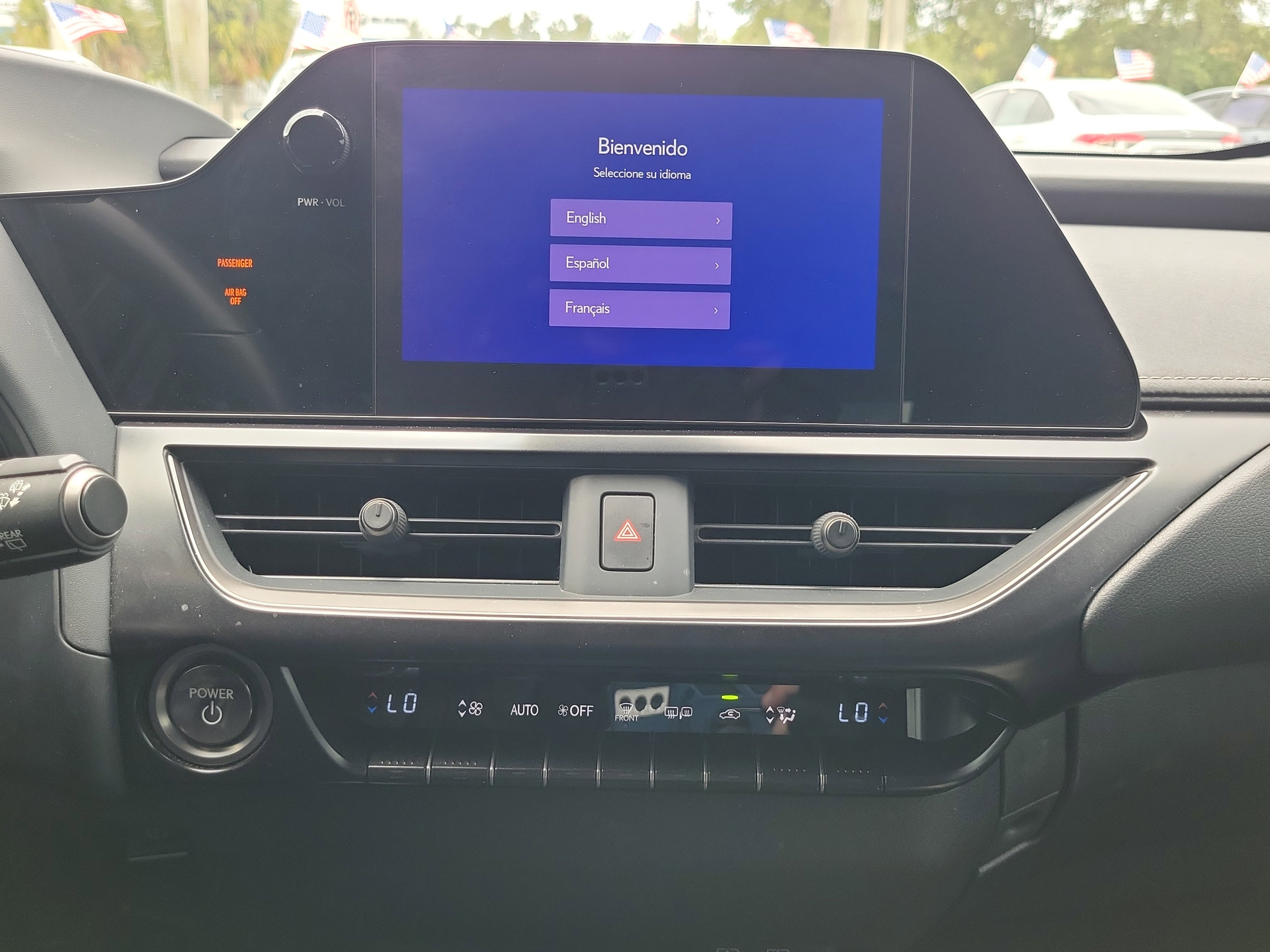 Used 2023 Lexus UX 250h FWD image 26