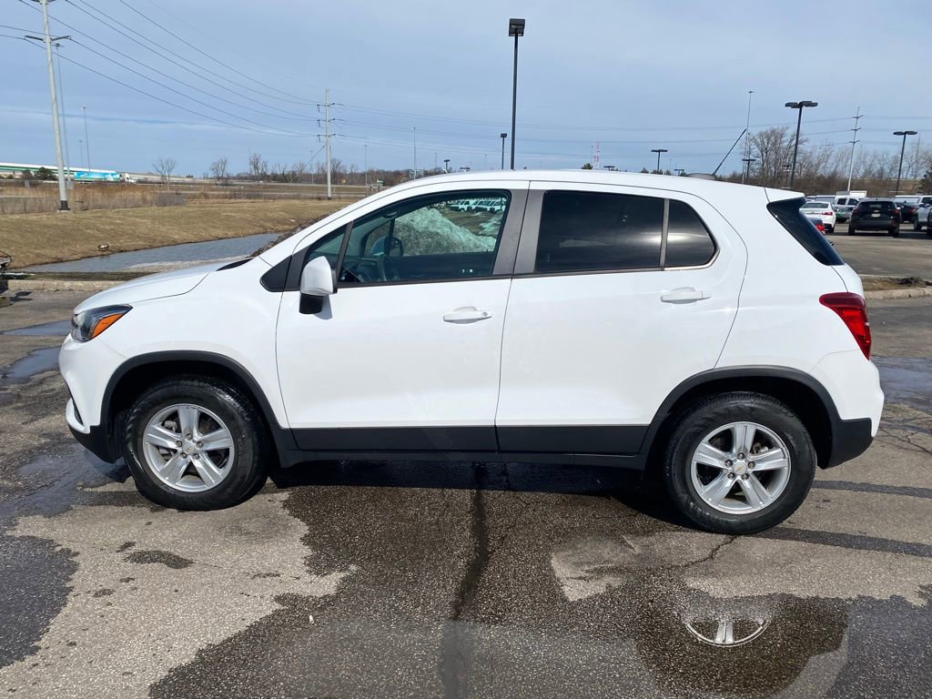 Used 2020 Chevrolet Trax LS w/ Tint and Cruise Package image 4