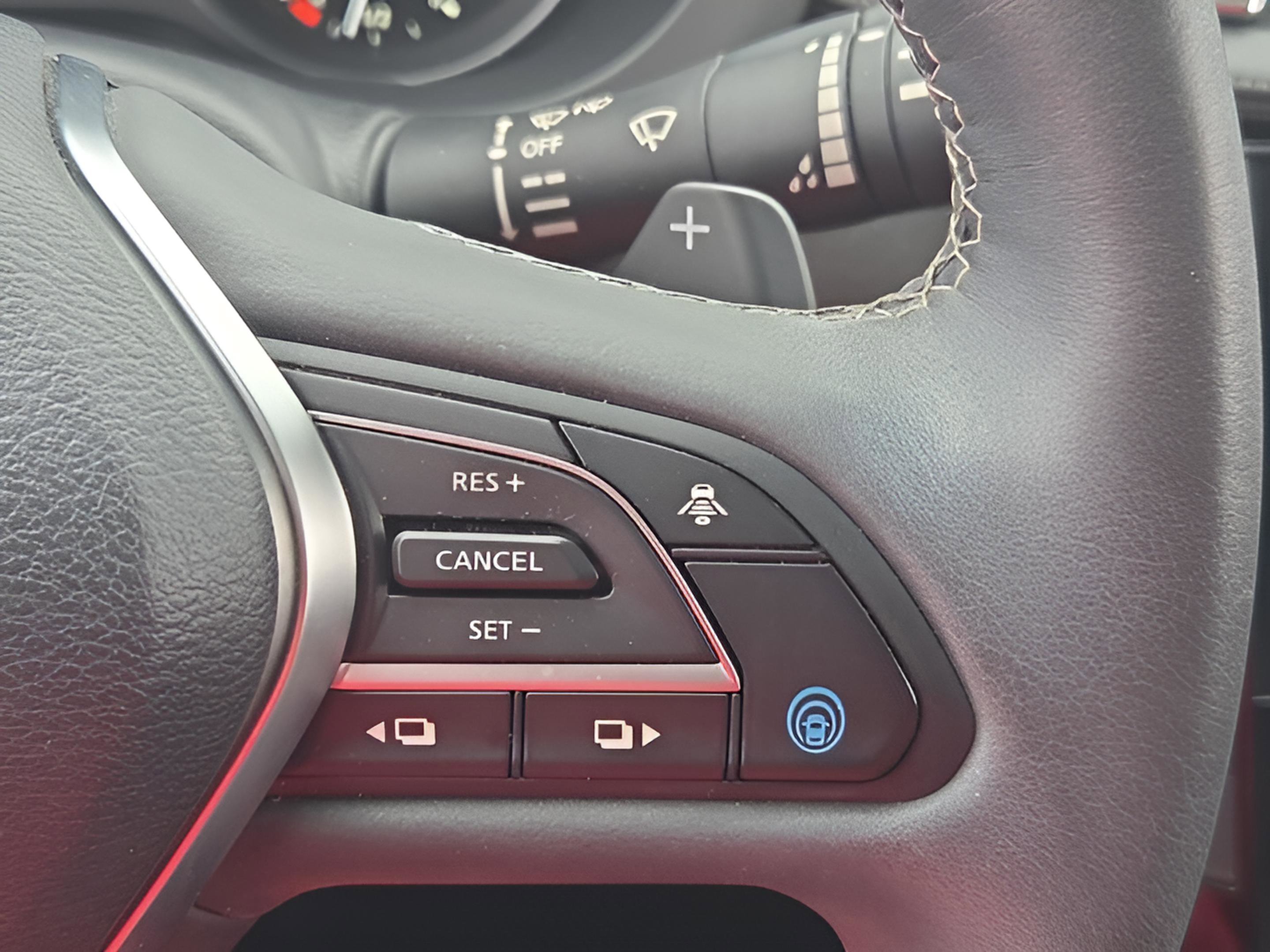 Certified 2023 INFINITI QX55 Luxe w/ Cargo Package image 21