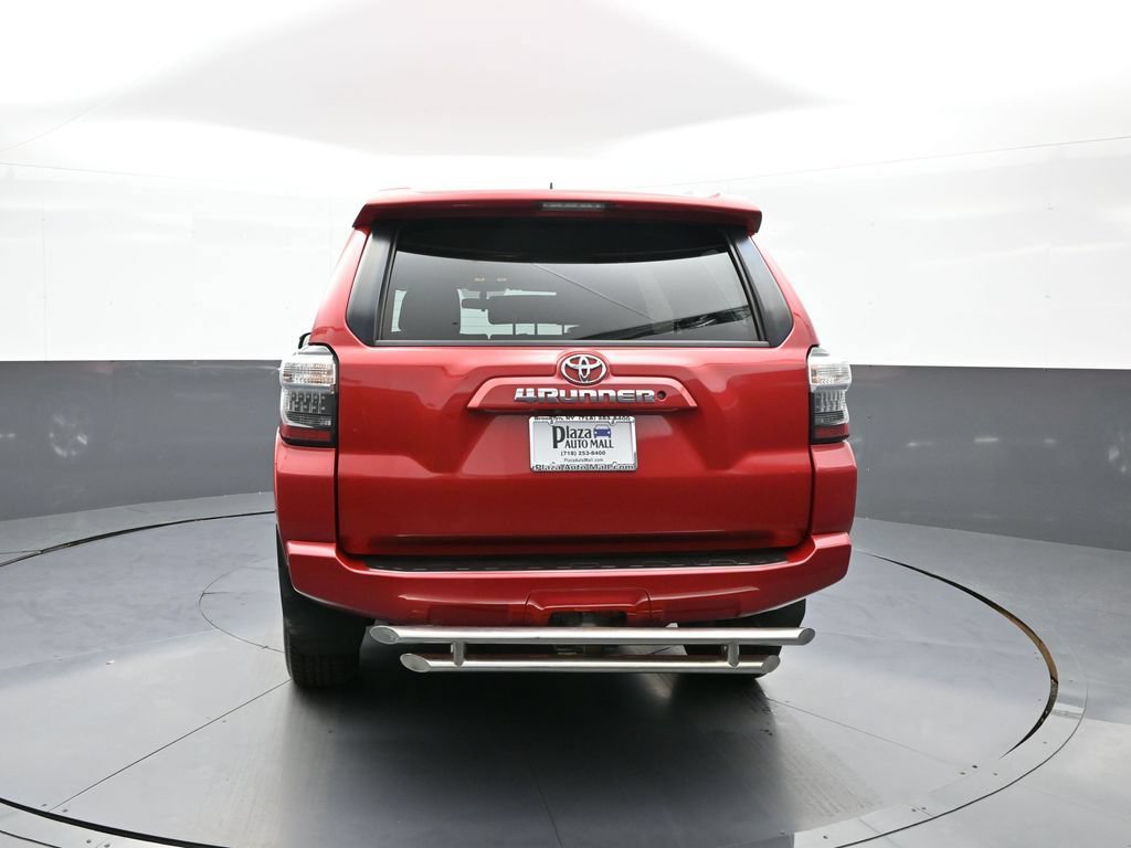 Used 2016 Toyota 4Runner SR5 AWD/4WD image 7
