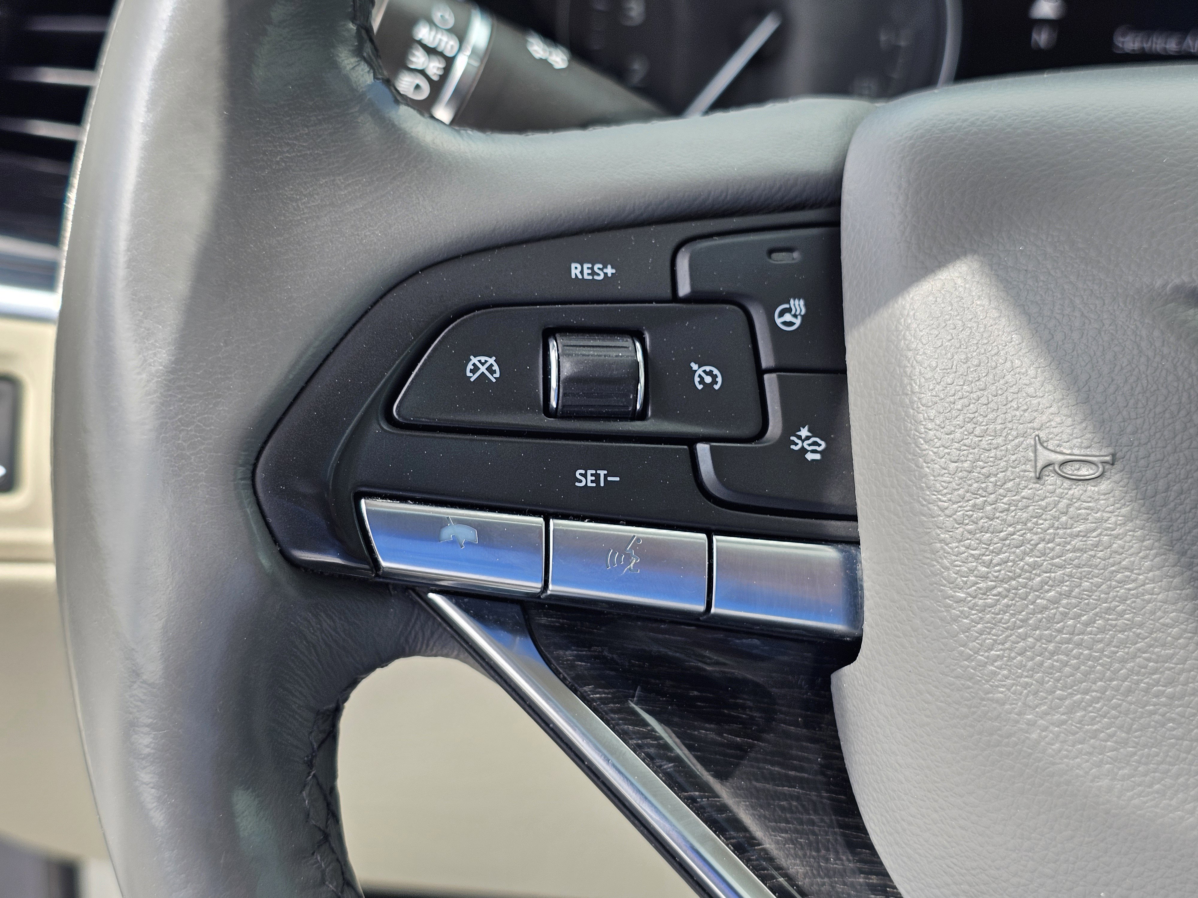 Used 2022 Cadillac XT6 Premium Luxury w/ Technology Package image 19