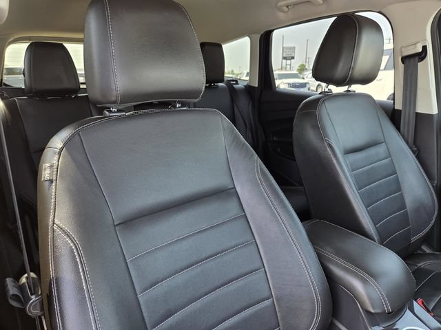 Used 2014 Ford Escape Titanium w/ Equipment Group 401A AWD/4WD image 35