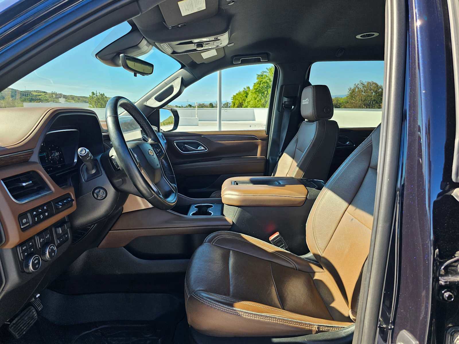 Used 2023 Chevrolet Tahoe High Country w/ LPO, Illumination Package image 22