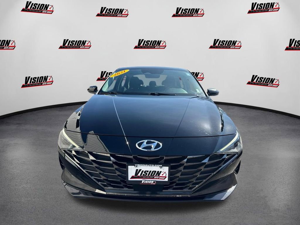 Used 2021 Hyundai Elantra SEL w/ Convenience + Premium Package video 2