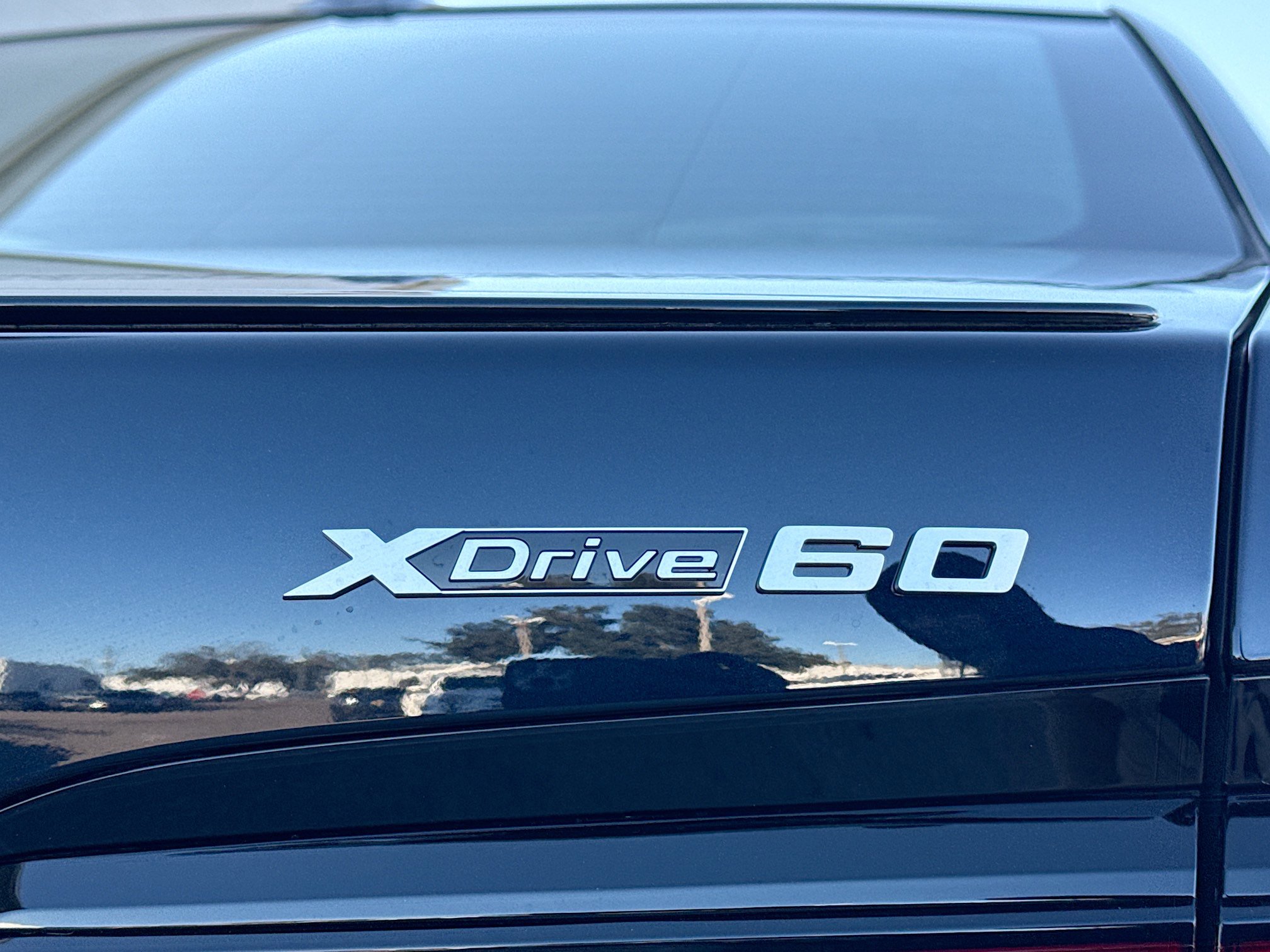 New 2026 BMW i7 xDrive60 w/ Premium Package AWD/4WD image 12