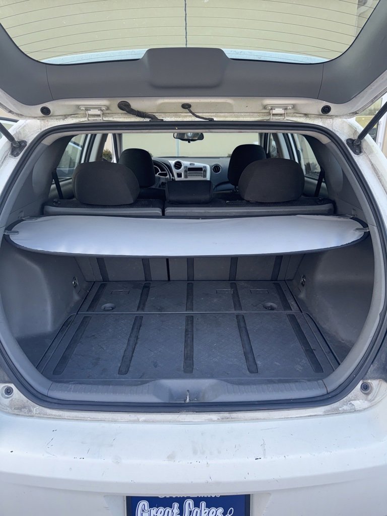 Used 2010 Pontiac Vibe w/ Preferred Package image 13