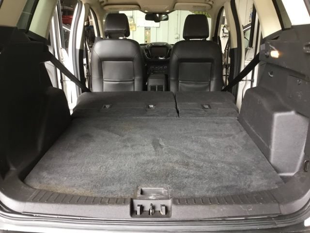 Used 2017 Ford Escape Titanium FWD image 38