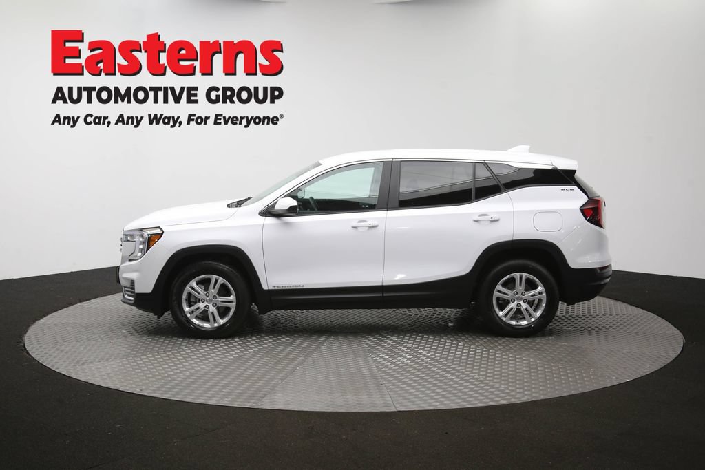 Used 2024 GMC Terrain SLE FWD image 59
