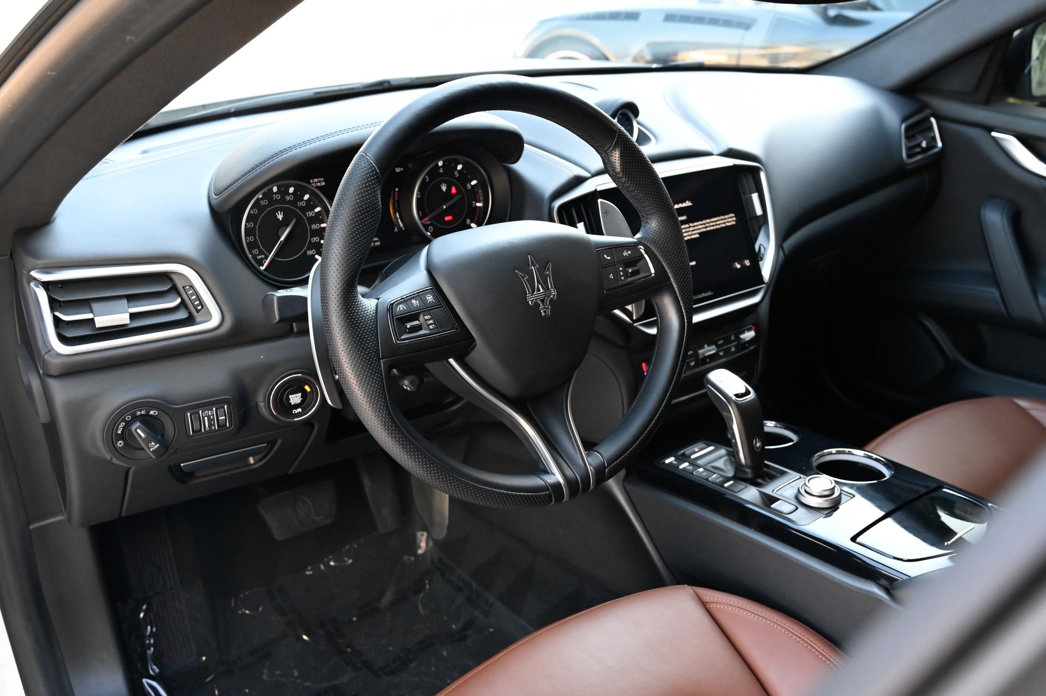 Used 2022 Maserati Ghibli Modena Q4 image 16