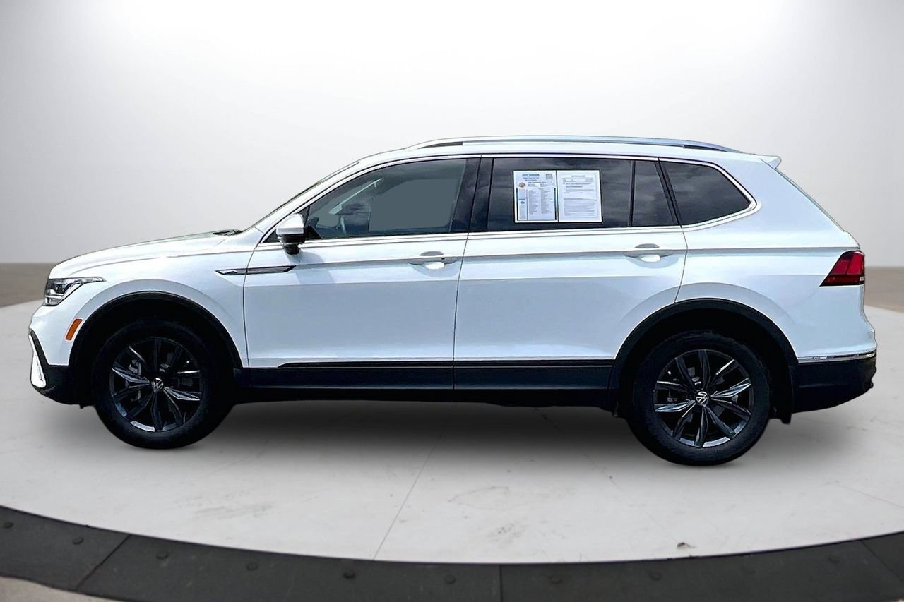 Used 2023 Volkswagen Tiguan SE AWD/4WD image 5