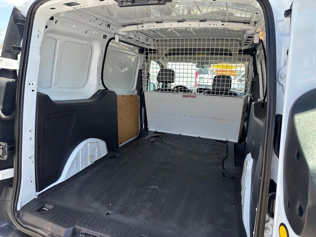 Used 2017 Ford Transit Connect XL image 16