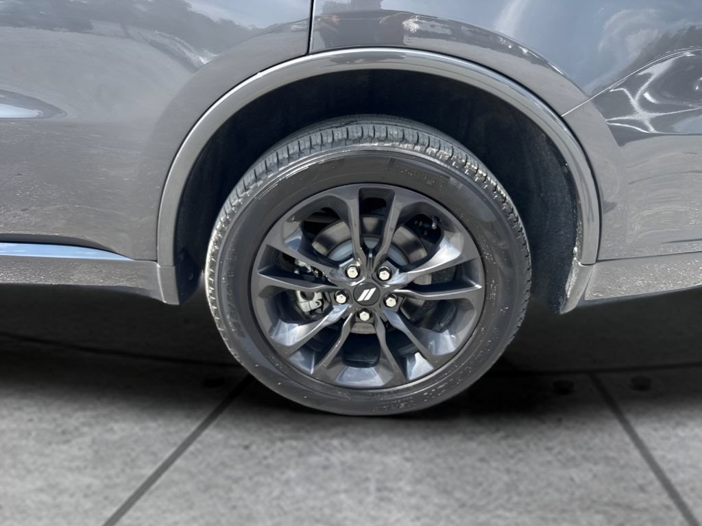 Used 2025 Dodge Durango GT AWD/4WD image 31