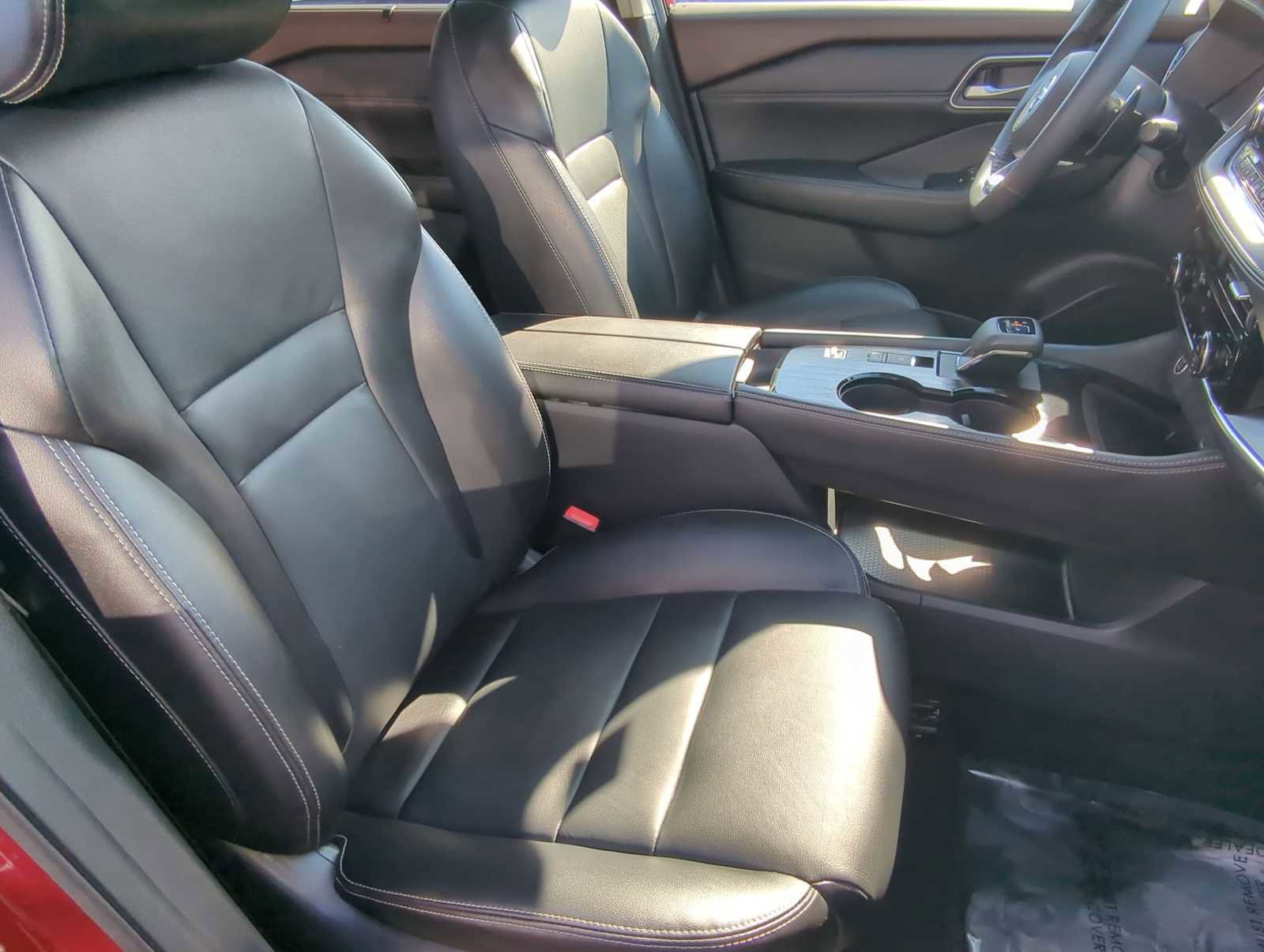 Used 2021 Nissan Rogue SL w/ Premium Package image 23