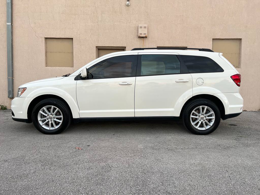 Used 2016 Dodge Journey SXT w/ Premium Group FWD image 15