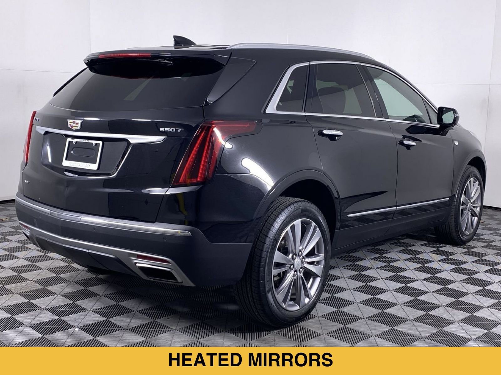 Certified 2023 Cadillac XT5 Premium Luxury AWD/4WD image 20