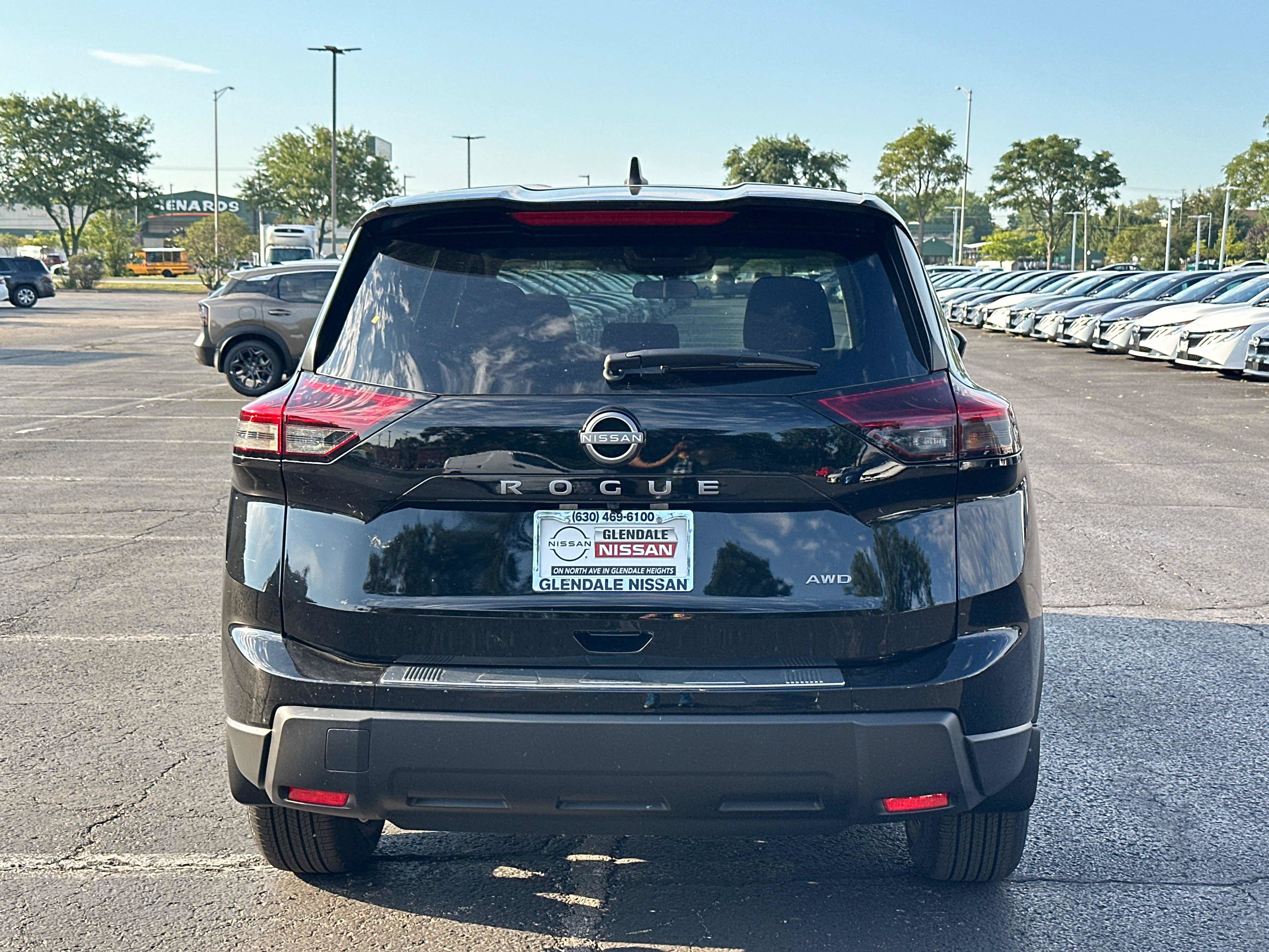 New 2026 Nissan Rogue SV w/ Cold Weather Package AWD/4WD image 5