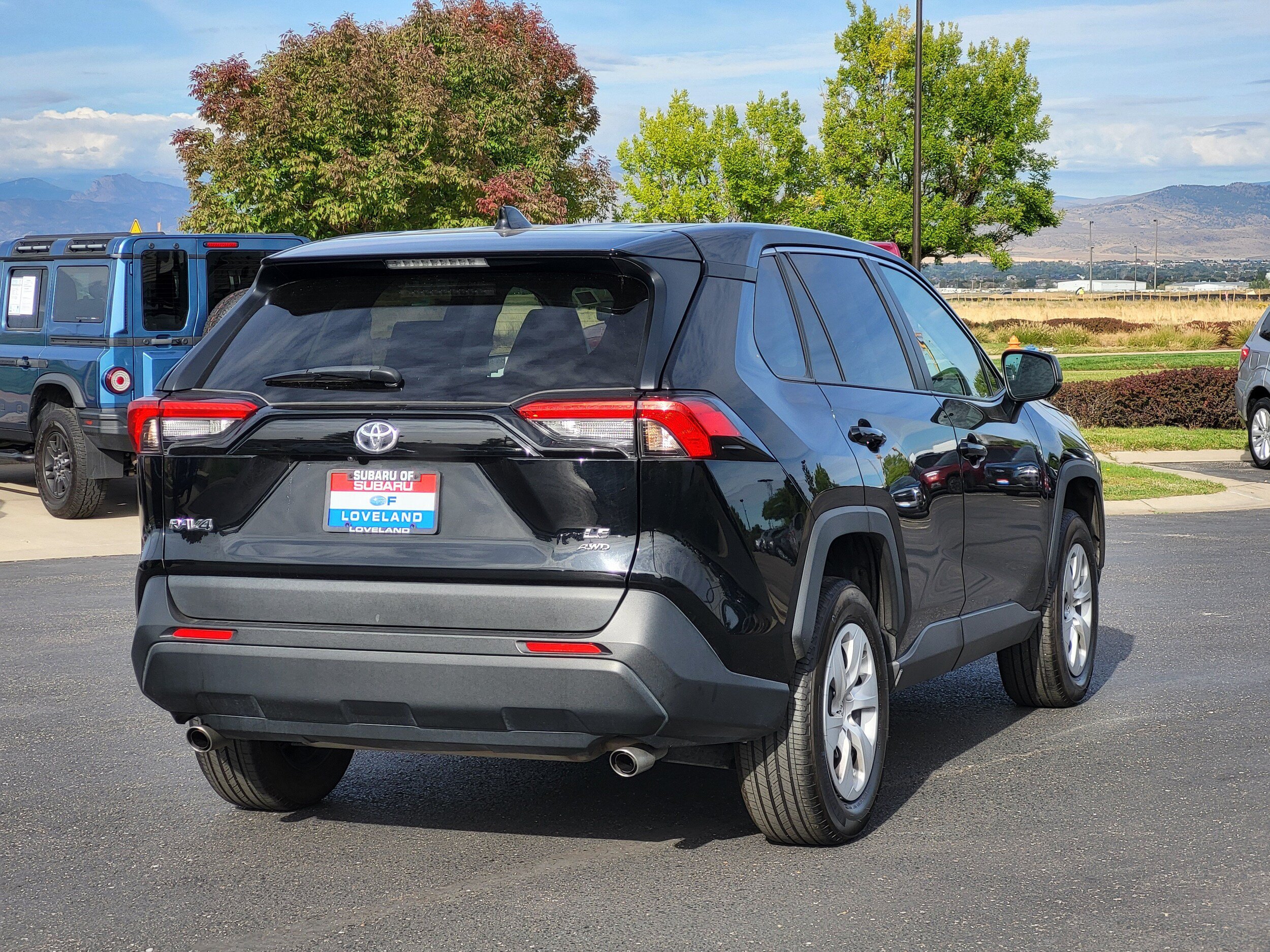 Used 2023 Toyota RAV4 LE AWD/4WD image 8