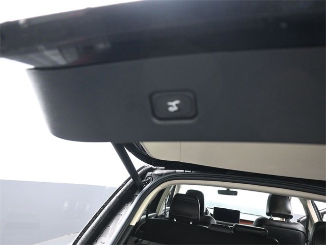 Used 2023 Lincoln Nautilus Reserve w/ Luxury Package image 7