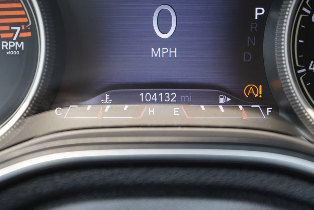 Used 2019 Jeep Cherokee Trailhawk AWD/4WD image 18