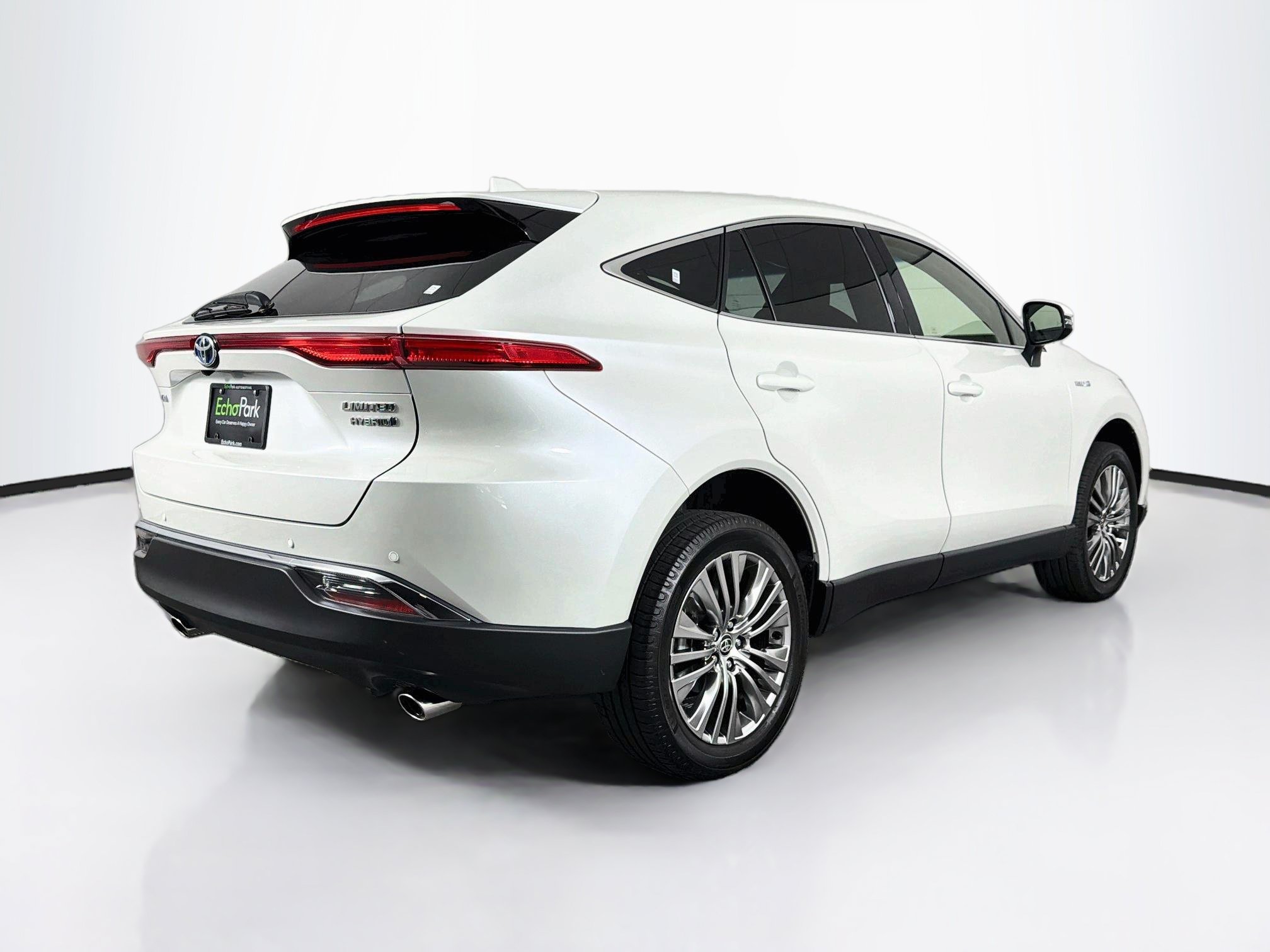 Used 2021 Toyota Venza Limited AWD/4WD image 9