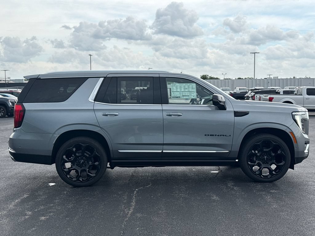 New 2026 GMC Yukon Denali w/ Denali Reserve Package AWD/4WD image 6