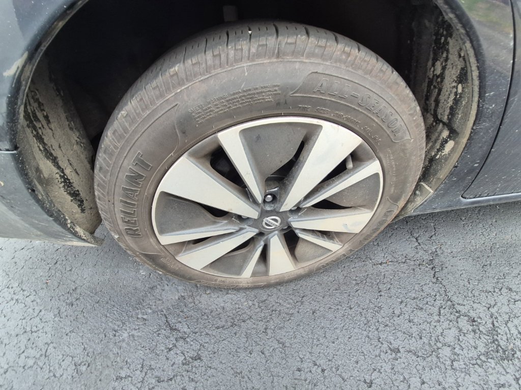 Used 2022 Nissan Altima 2.5 SV FWD image 9