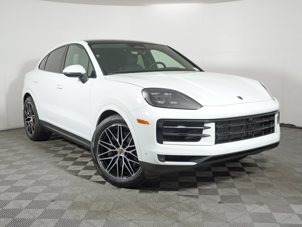 New 2026 Porsche Cayenne Coupe AWD/4WD image 9